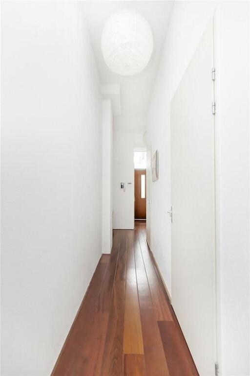 Gemeubileerd 2-kamerappartement van 80 m² - Afbeelding 13