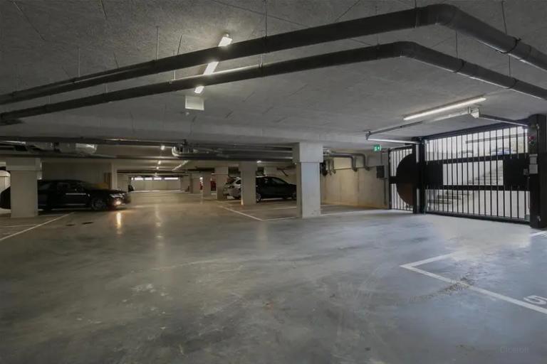Apartment with Balcony and Parking in Hoorn - Image 10