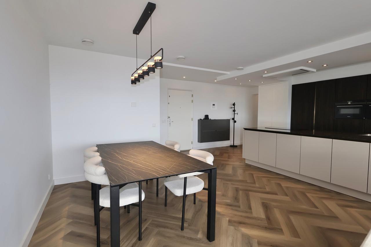 Gemeubileerd 4-kamerappartement op 32e verdieping - Afbeelding 7
