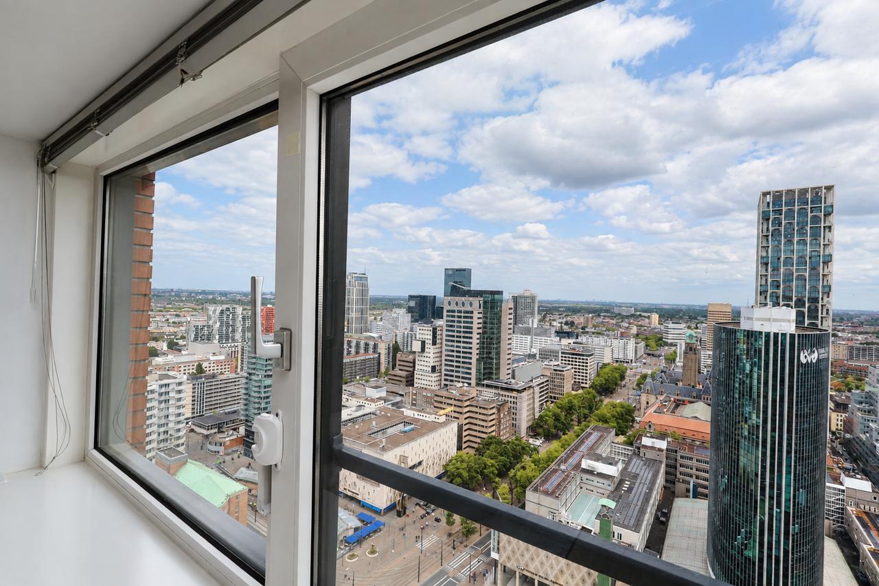 Gemeubileerd 4-kamerappartement op 32e verdieping - Afbeelding 10