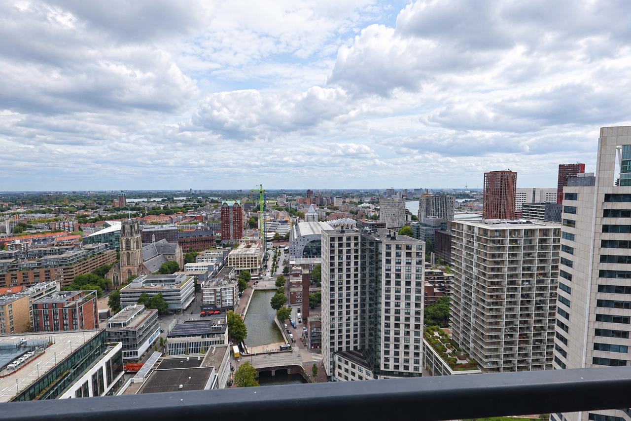 Gemeubileerd 4-kamerappartement op 32e verdieping - Afbeelding 21
