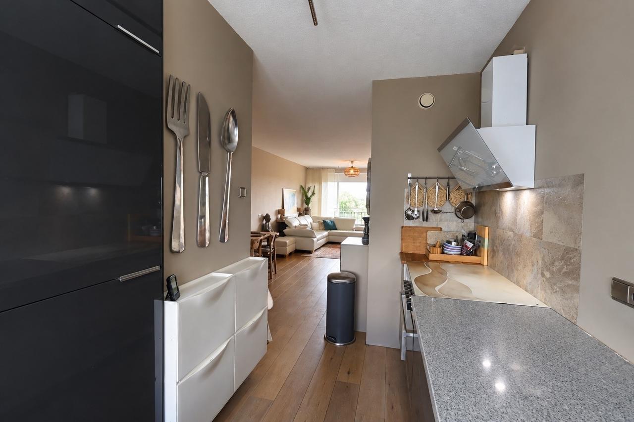 104 m² appartement met zonnig balkon - Afbeelding 4