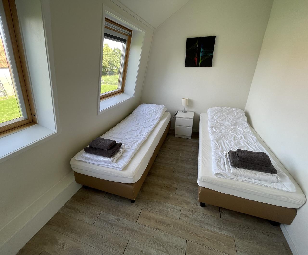 Gemeubileerd 2-slaapkamerhuis met terras - Afbeelding 2