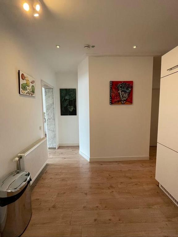 Gemeubileerd 2-slaapkamerappartement met terras - Afbeelding 12