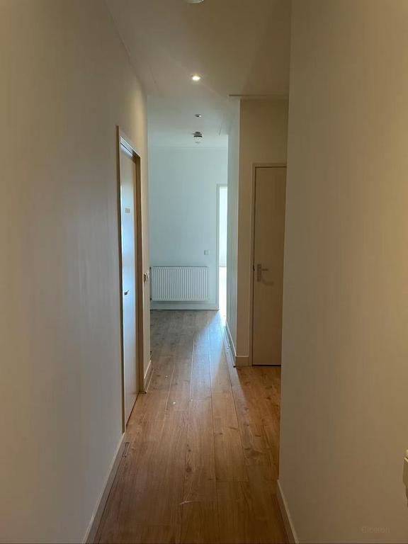Gemeubileerd 2-slaapkamerappartement met terras - Afbeelding 17