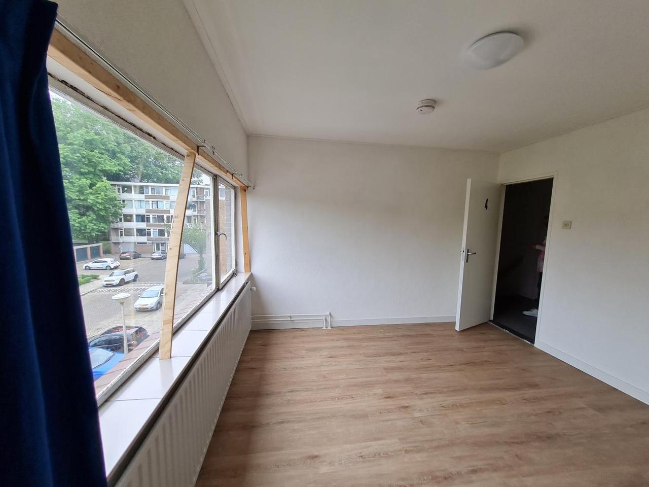 Kamer van 12 m² in Tilburg - Afbeelding 4