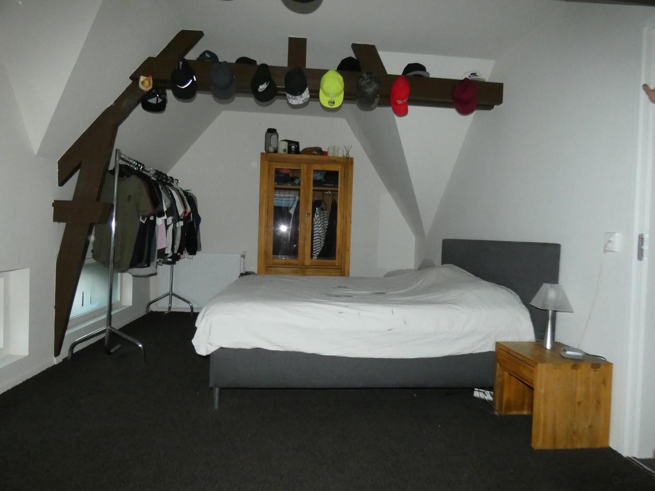 Apartment with Parking in Centrum-Oud - Image 7