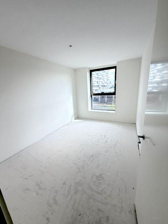 Furnished 3-Room Apartment with Balcony - Image 6