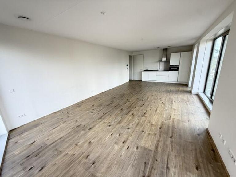 111 m² apartment with parking in Haarlem - Image 4