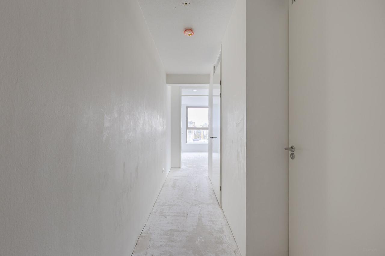 106 m² apartment with balcony and parking space - Image 2