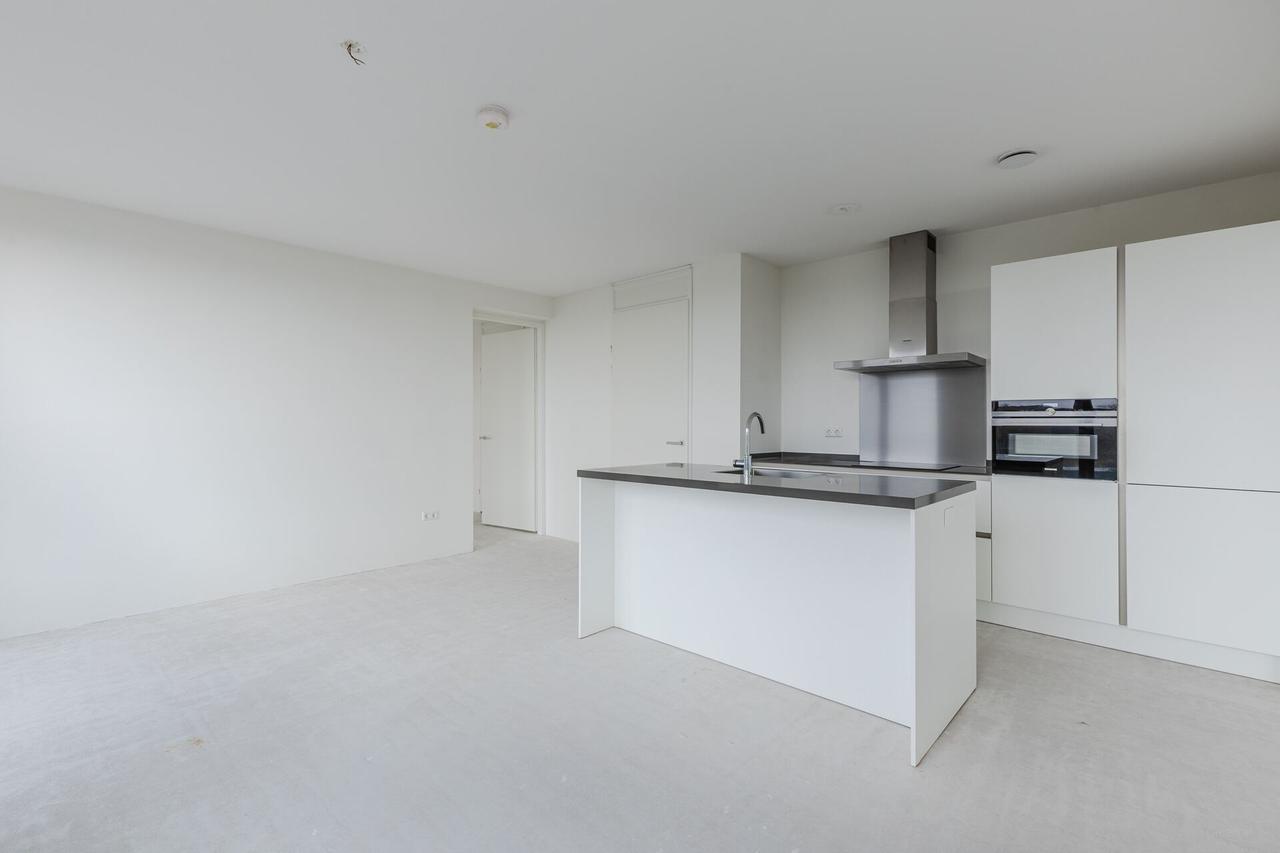 106 m² apartment with balcony and parking space - Image 8