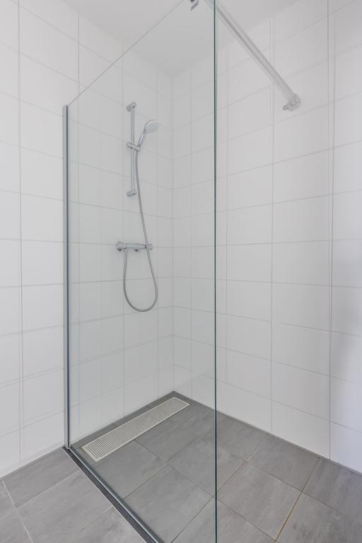 106 m² apartment with balcony and parking space - Image 11