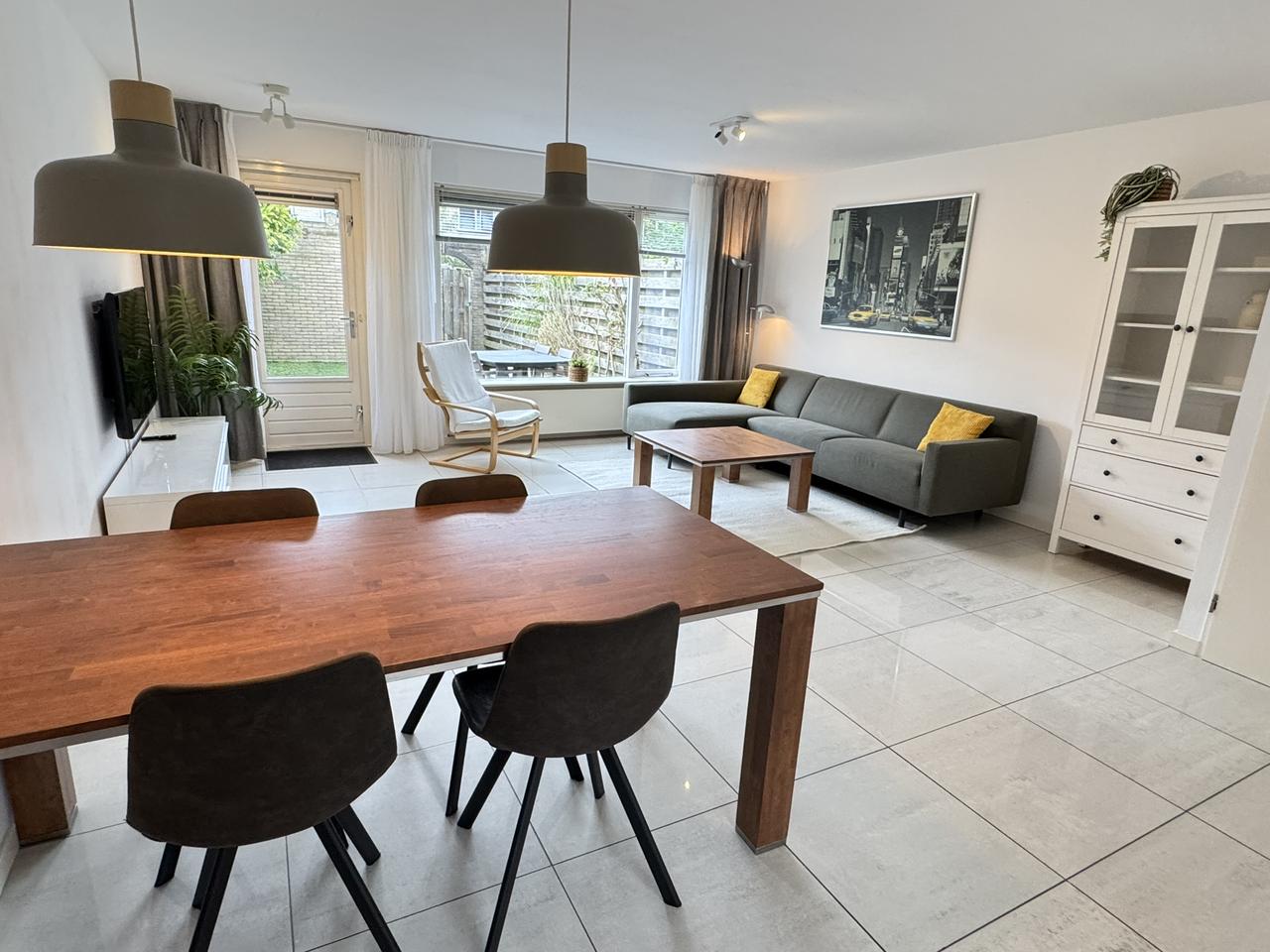 Gemeubileerd huis met tuin in Amstelveen - Afbeelding 3