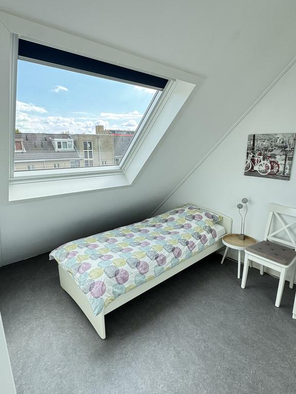 Gemeubileerd huis met tuin in Amstelveen - Afbeelding 10