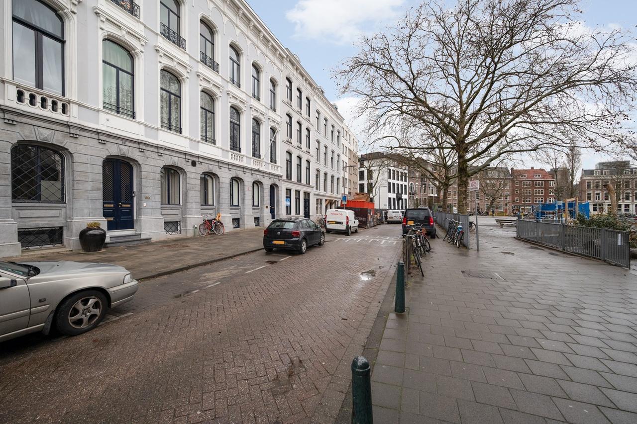 90 m² appartement met stadstuin in Cool - Afbeelding 1