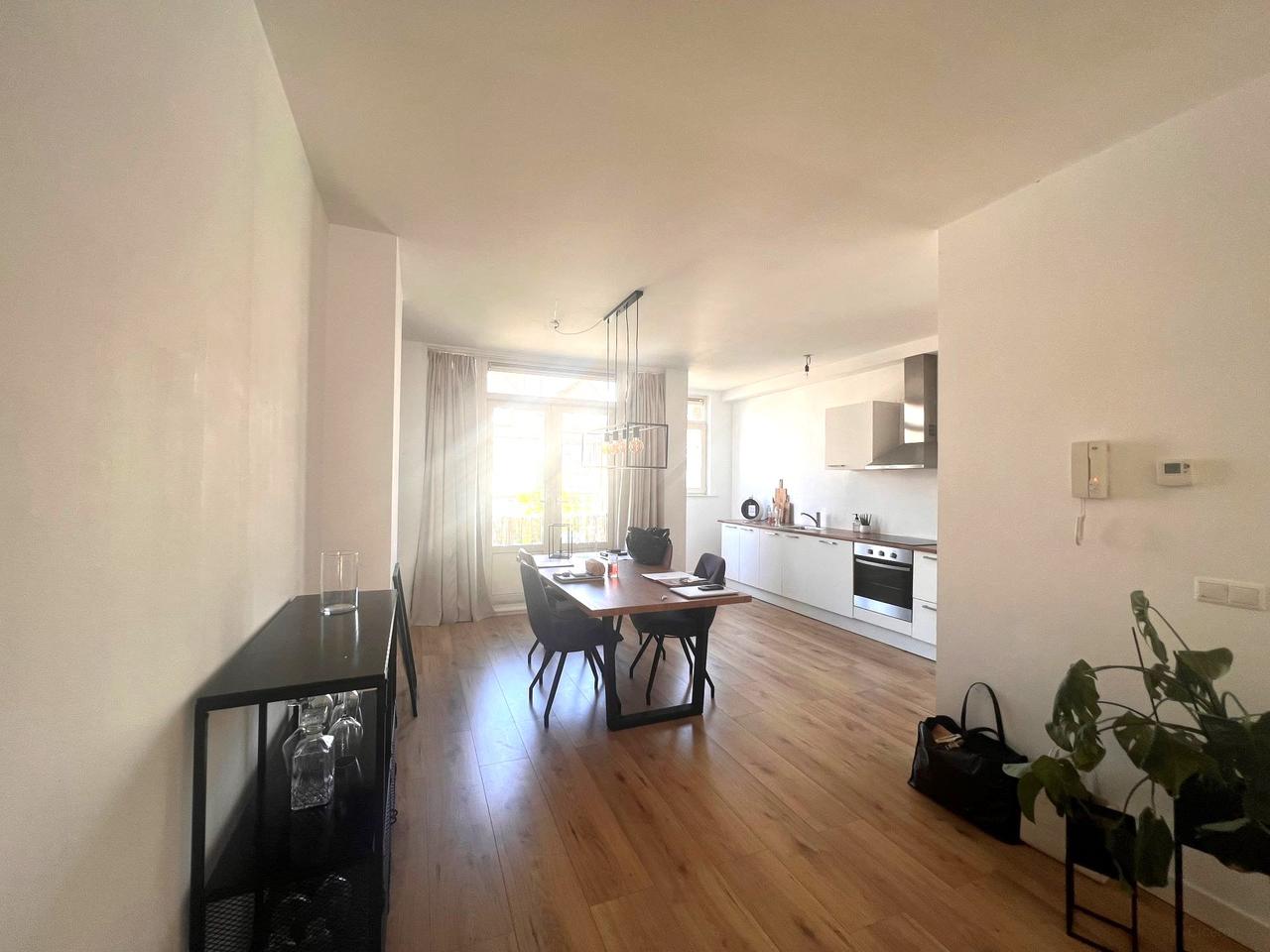 75 m² dubbel bovenhuis met balkon - Afbeelding 4