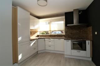 130 m² tussenwoning met 4 slaapkamers - Afbeelding 5