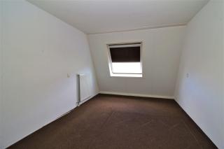 130 m² tussenwoning met 4 slaapkamers - Afbeelding 10
