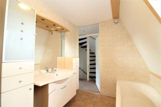 130 m² tussenwoning met 4 slaapkamers - Afbeelding 13