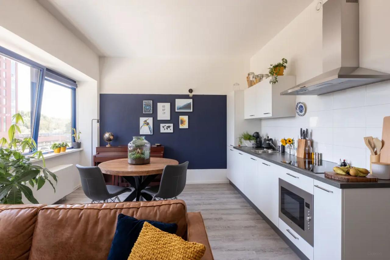 35 m² Studio with Rooftop Terrace - Image 2