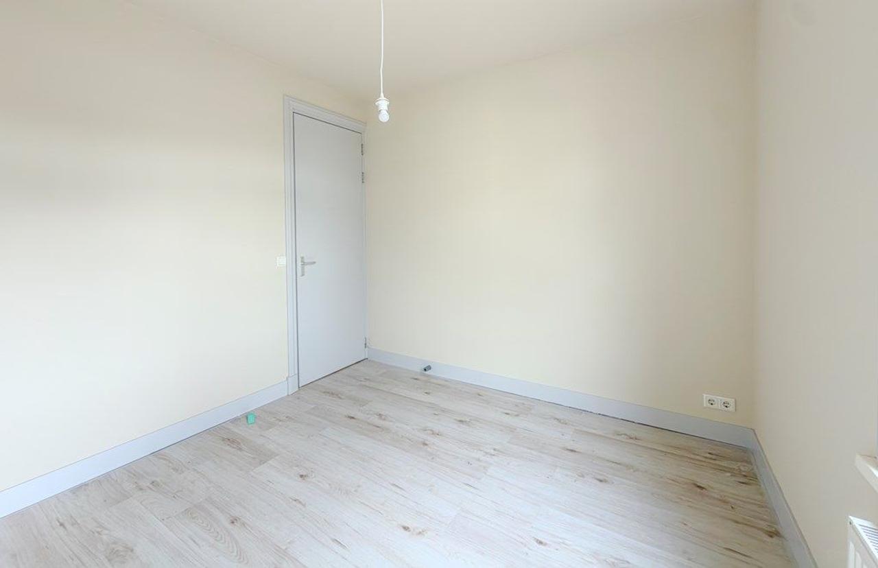 3-Room Apartment Near Haarlem Central - Image 17