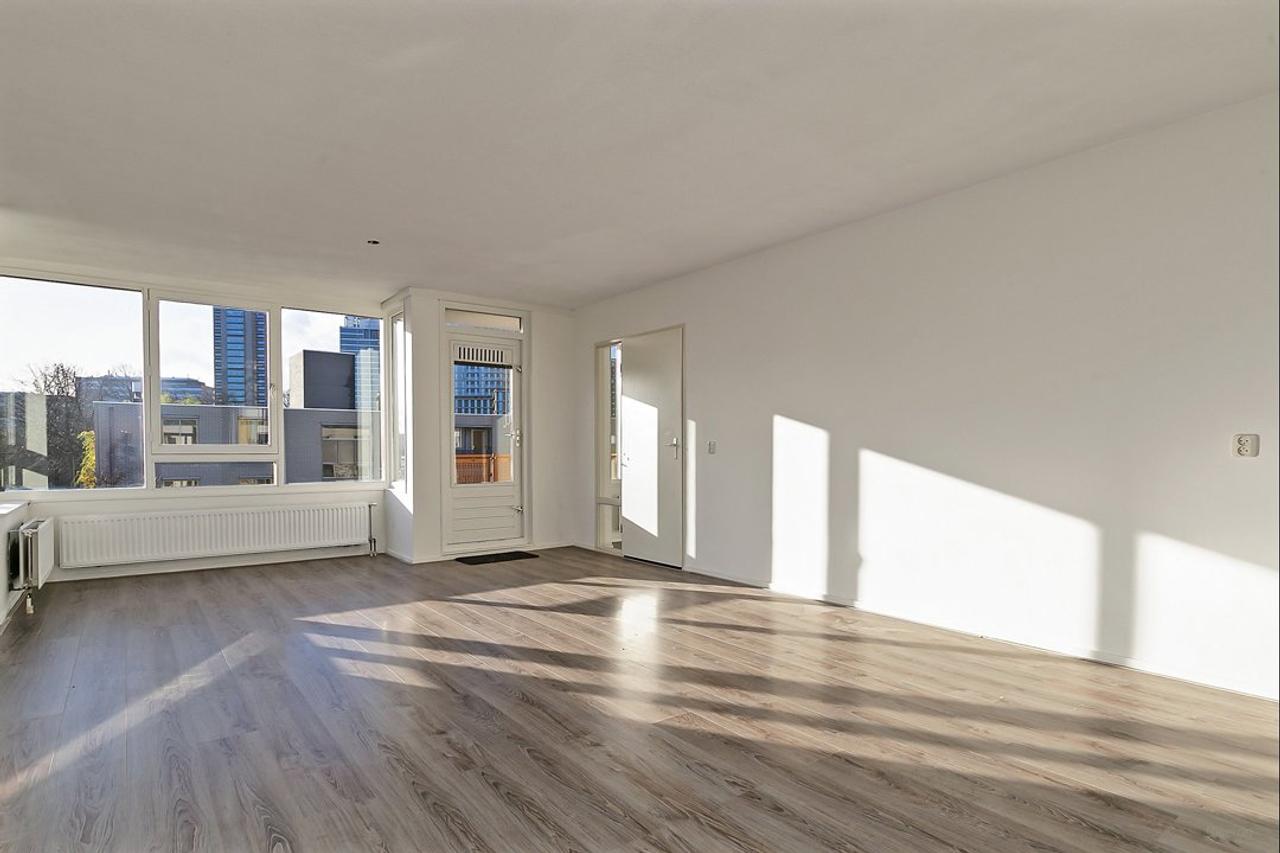85 m² appartement met balkon in Frankendael - Afbeelding 1