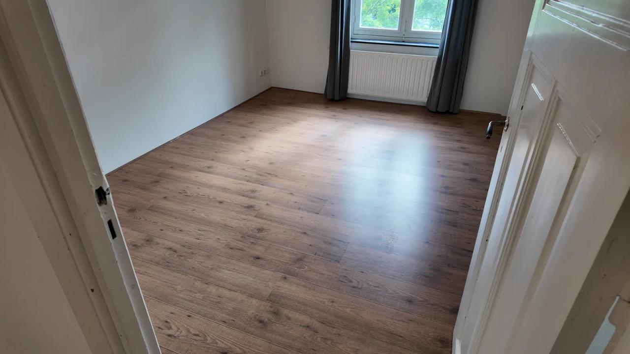 68 m² apartment with 2 bedrooms in Wyck - Image 4