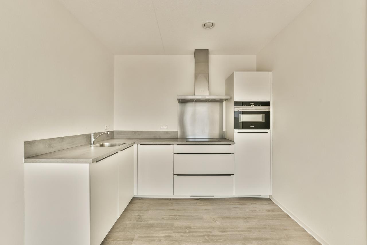 59 m² appartement met balkon in Osdorp - Afbeelding 2