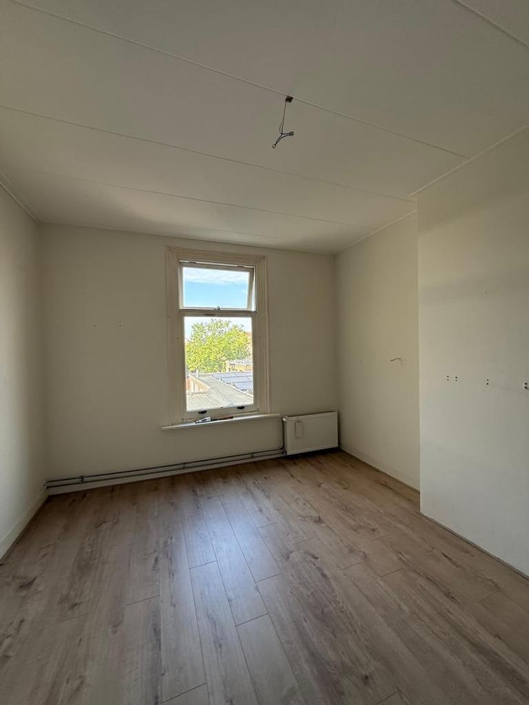 Studio with Bedroom in Central Meppel - Image 3