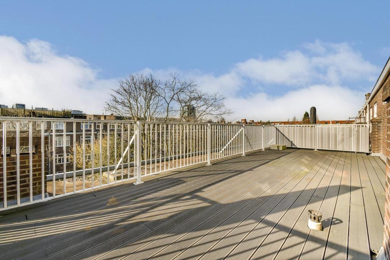 140 m² appartement met balkon in Oud-Zuid - Afbeelding 3