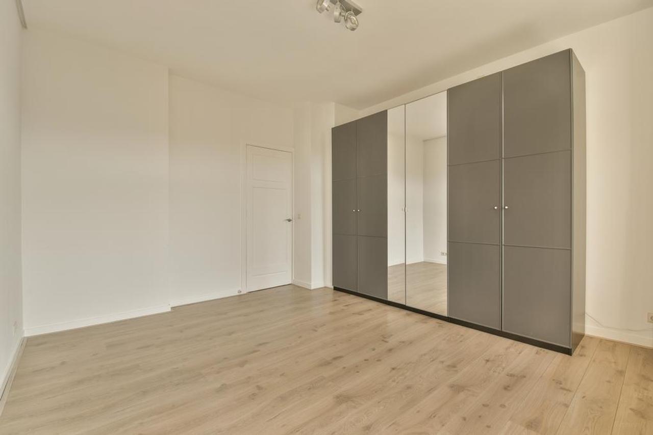 140 m² appartement met balkon in Oud-Zuid - Afbeelding 4