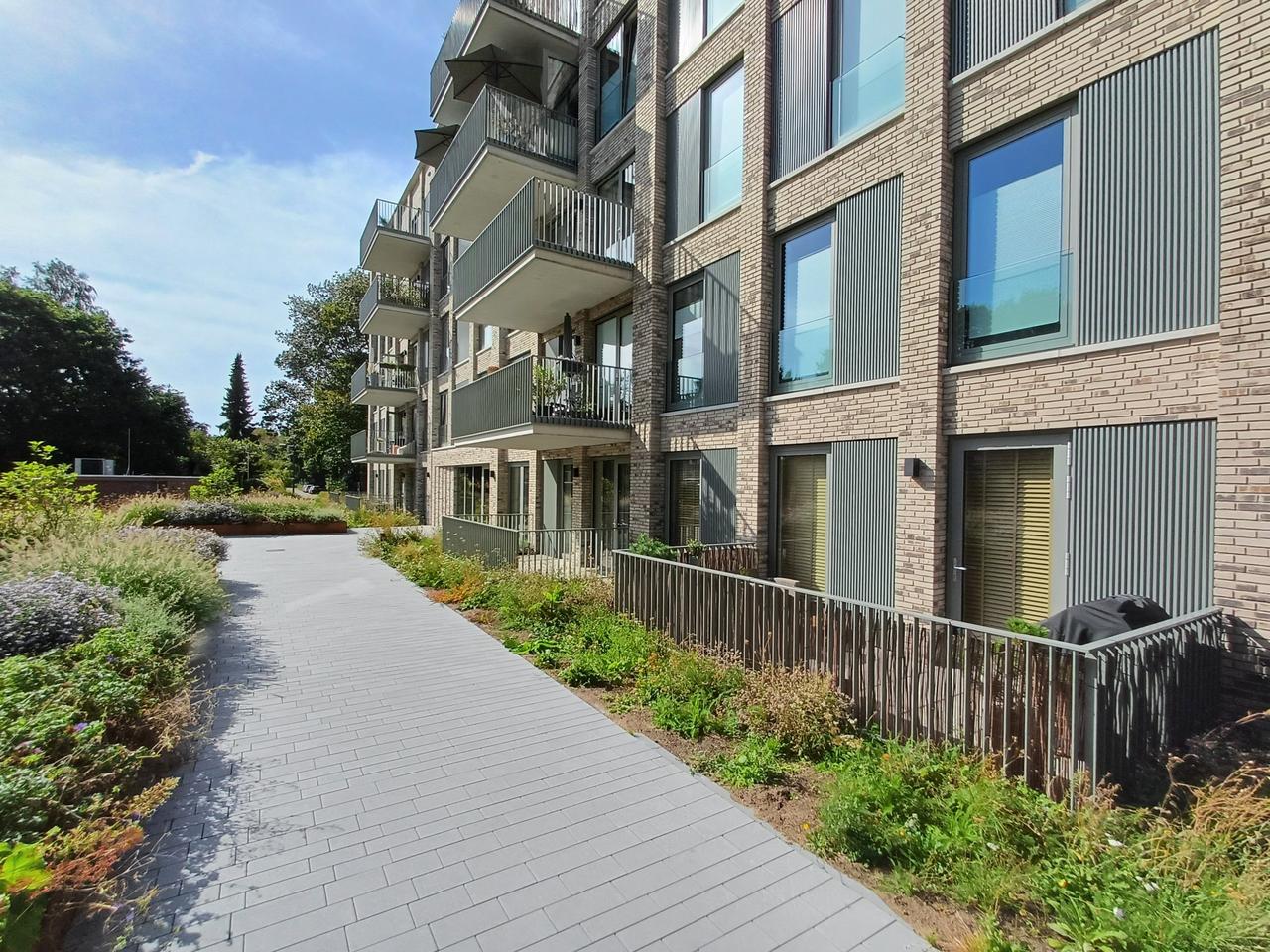 91 m² appartement met terras in Veldhoven - Afbeelding 2