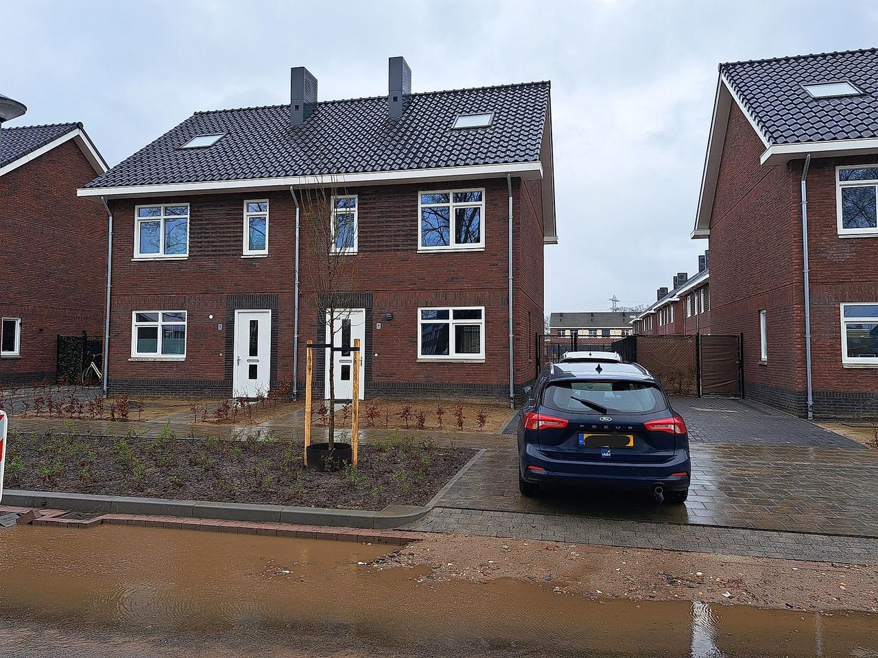 Energy-efficient home with garden in Linne - Image 2