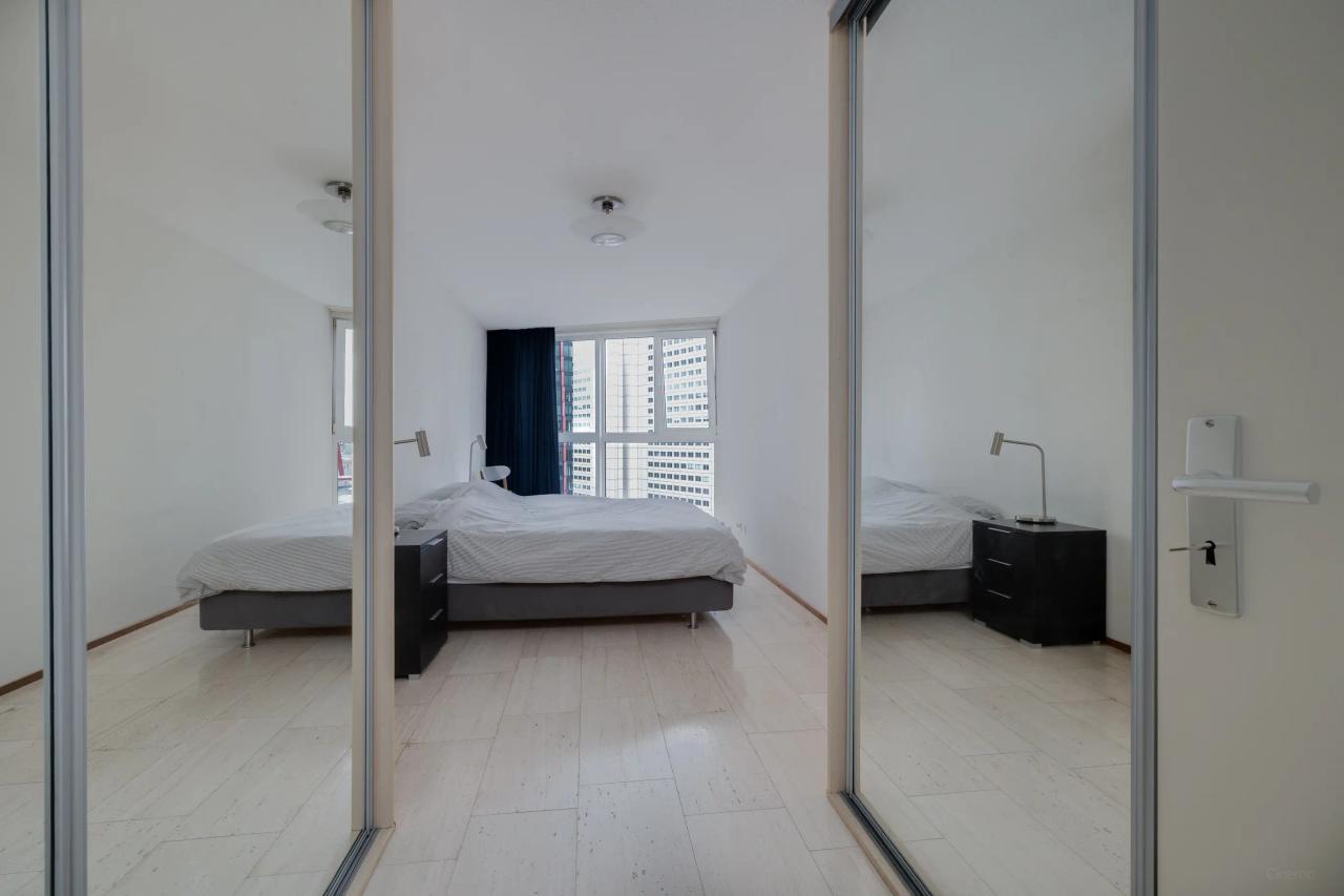 Gemeubileerd 3-kamerappartement op 17e etage - Afbeelding 8