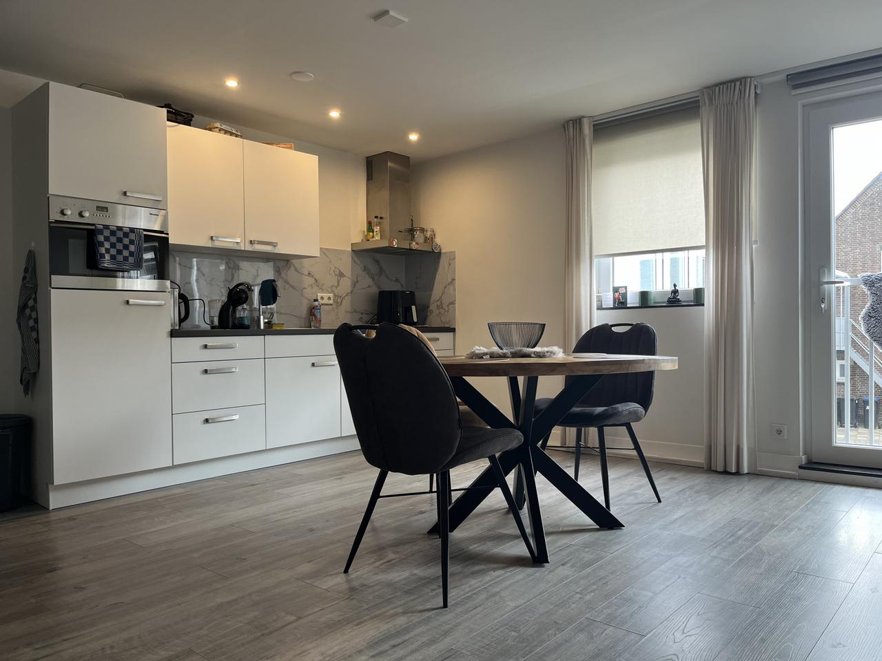115 m² appartement met 2 slaapkamers - Afbeelding 3