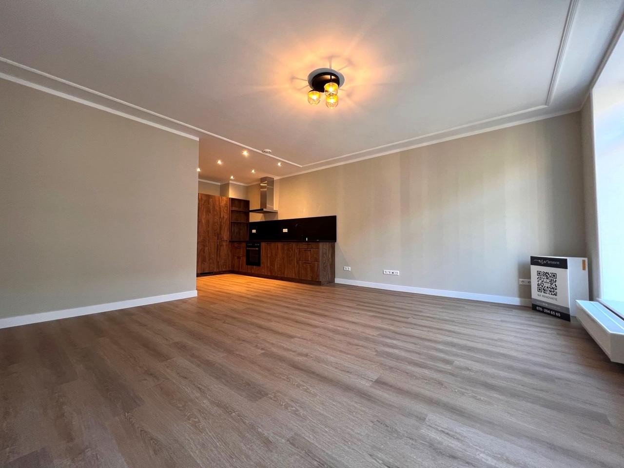 A++ Apartment with Balcony in Zeeheldenkwartier - Image 1
