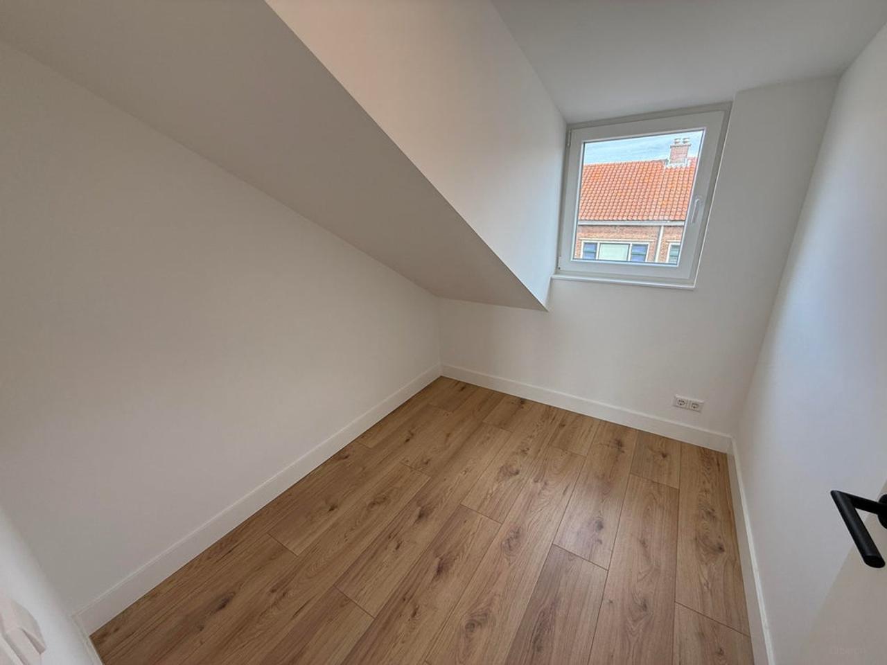 Direct beschikbaar: 3-slaapkamerappartement Carnisse - Afbeelding 4