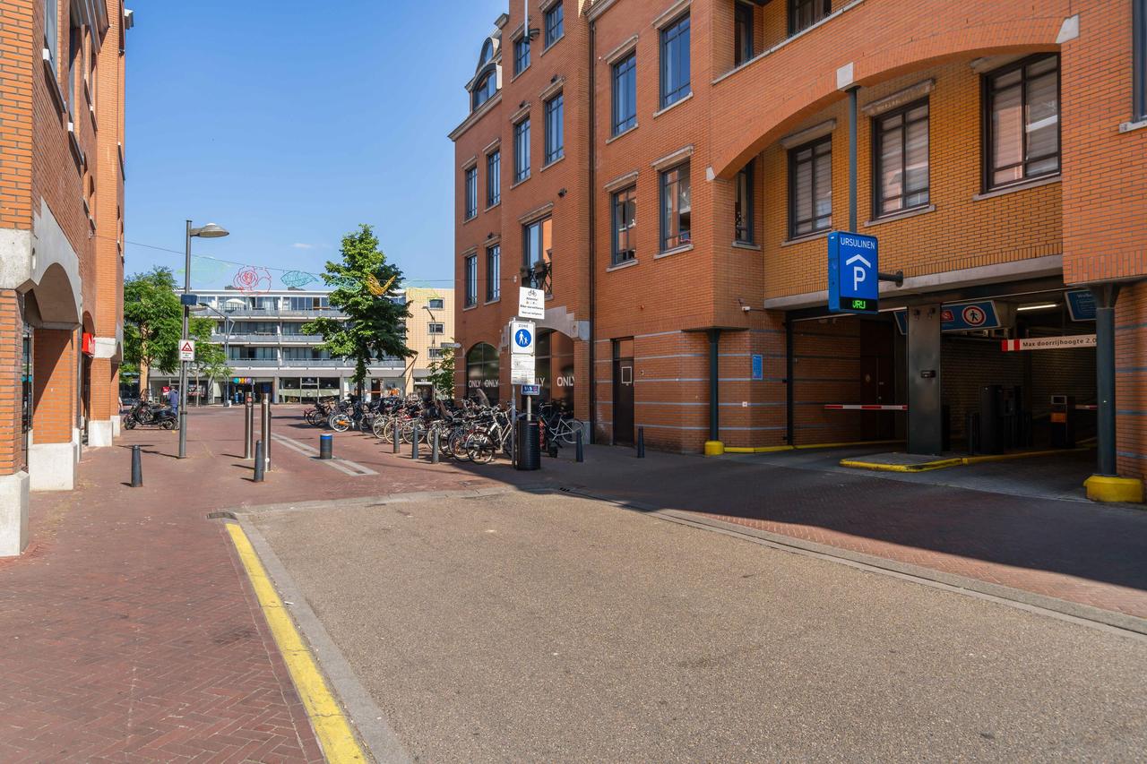 107 m² studio with storage in central Weert - Image 24