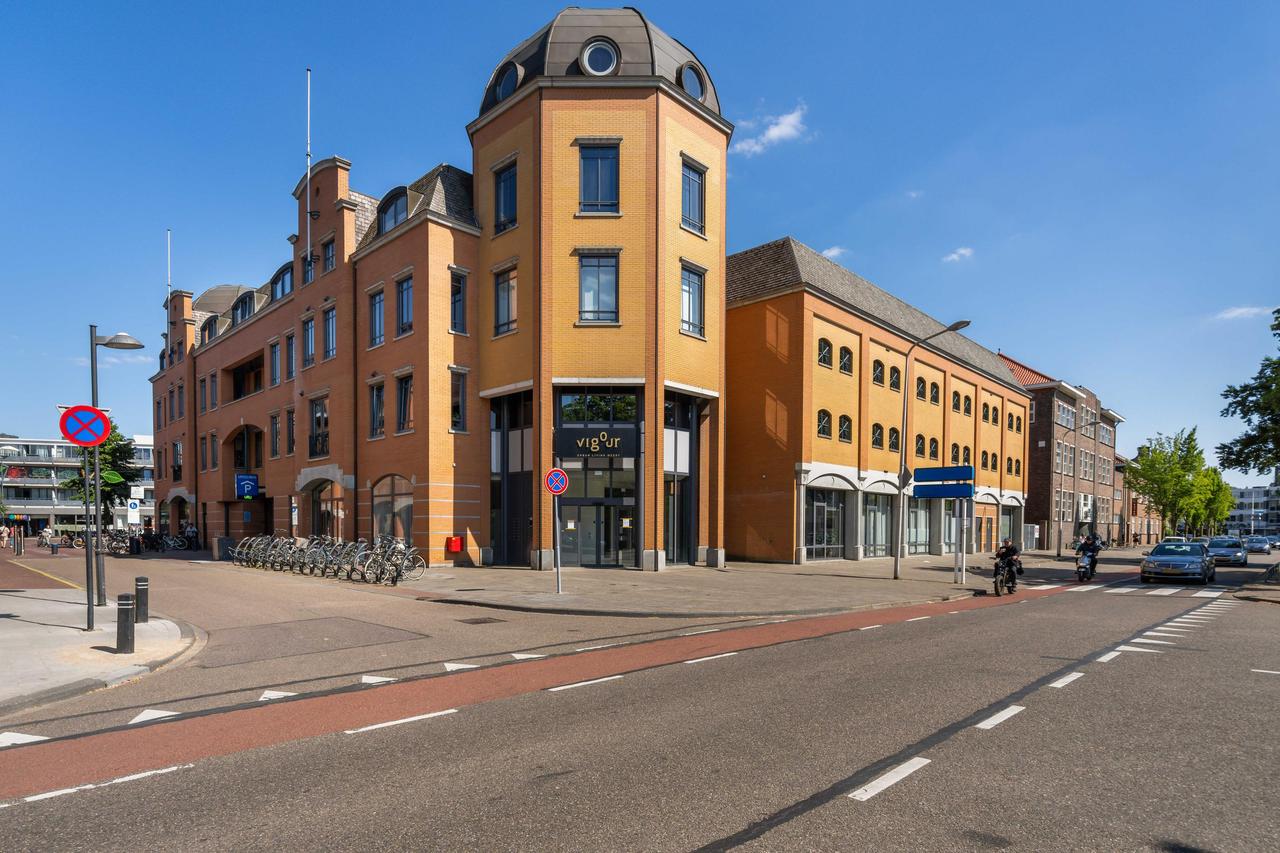 107 m² studio with storage in central Weert - Image 26