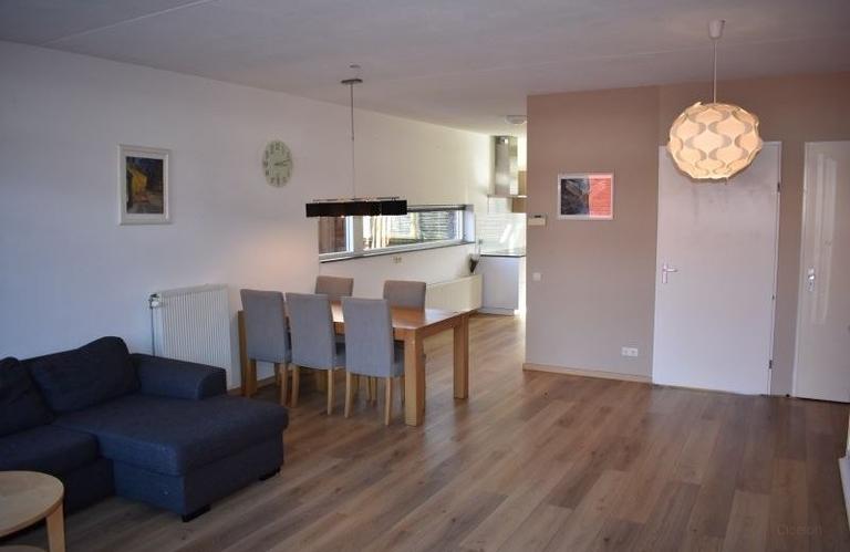 Furnished Corner House with 4 Bedrooms - Image 4