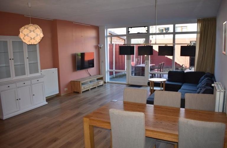 Furnished Corner House with 4 Bedrooms - Image 6