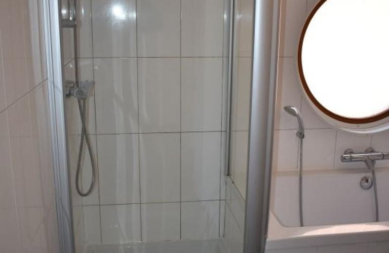 Furnished Corner House with 4 Bedrooms - Image 18
