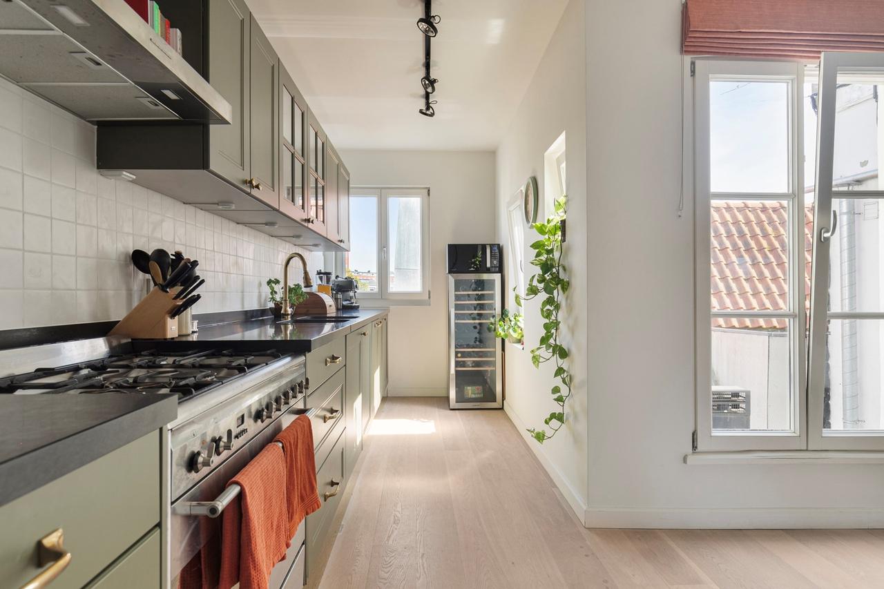 Appartement met dakterras in De Pijp - Afbeelding 2