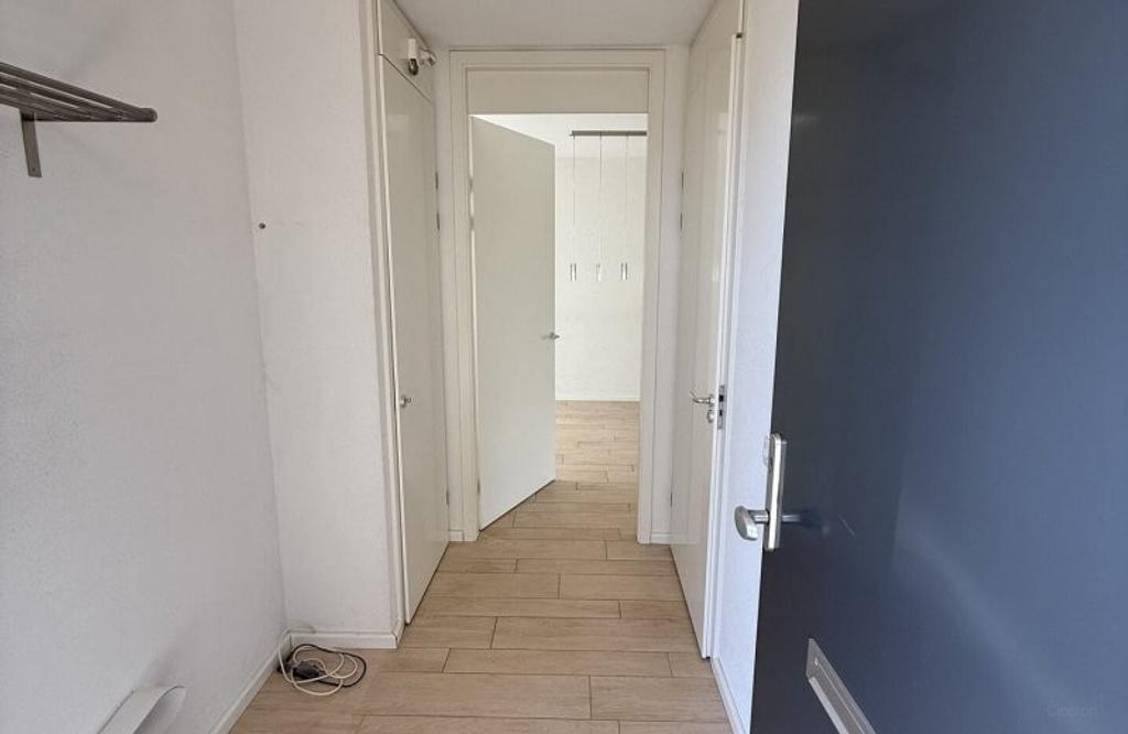 263 m² home with garage in Veldhoven - Image 3