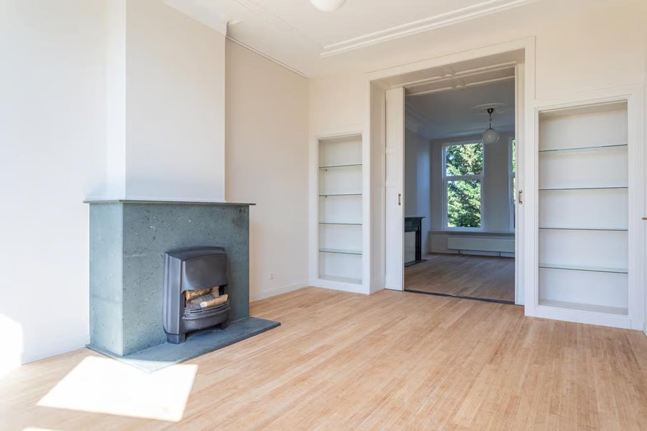 Apartment for Rent in Bomenbuurt, The Hague - Image 2