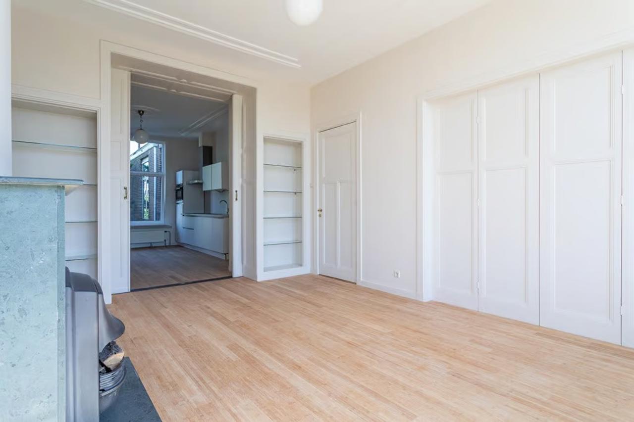 Apartment for Rent in Bomenbuurt, The Hague - Image 5