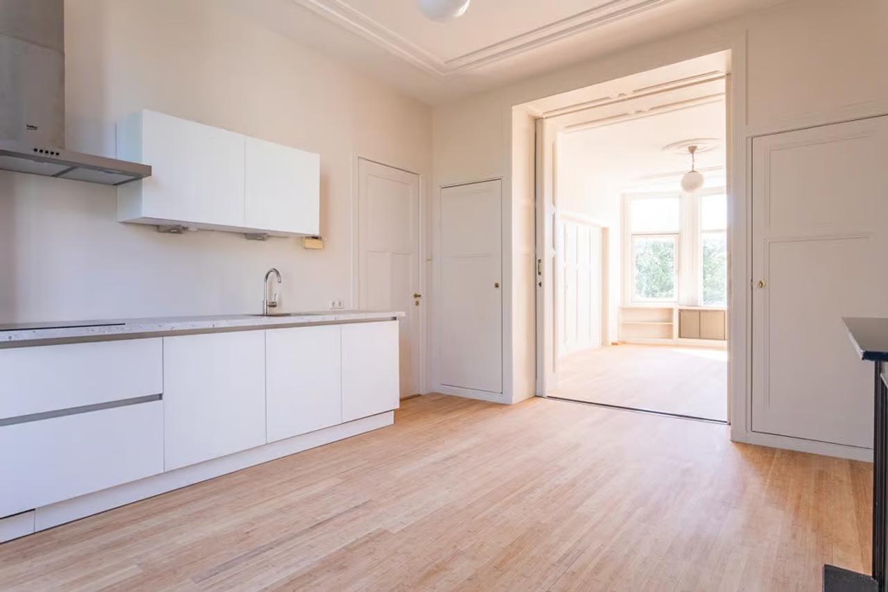 Apartment for Rent in Bomenbuurt, The Hague - Image 9