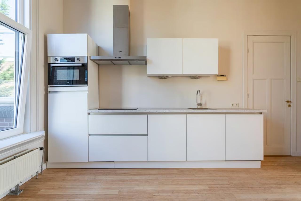 Apartment for Rent in Bomenbuurt, The Hague - Image 11