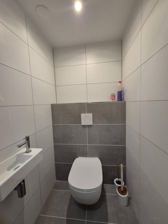 Kamer met eigen keuken in Heerlen - Afbeelding 9