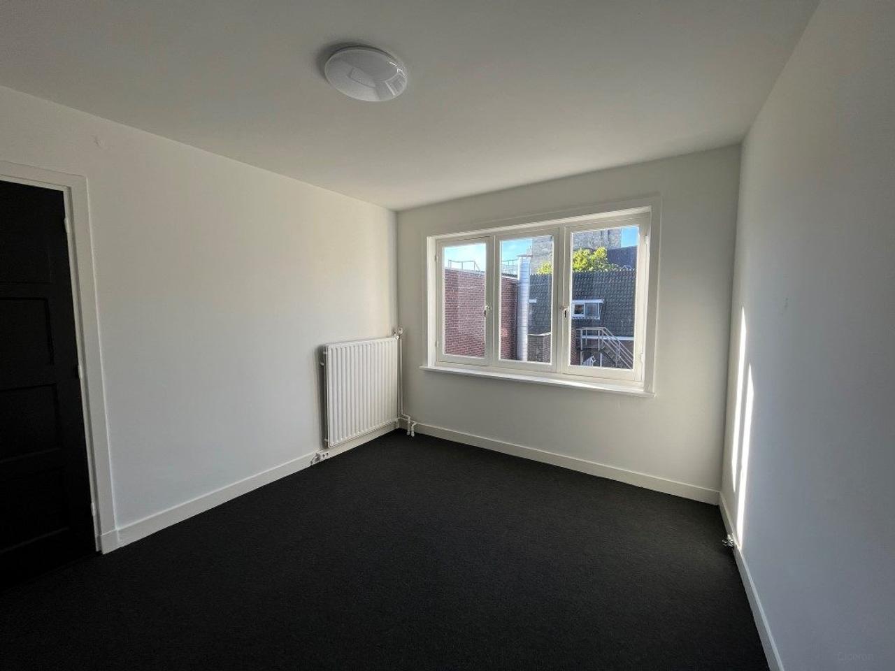 Per direct kamer in centrum Heerlen - Afbeelding 7